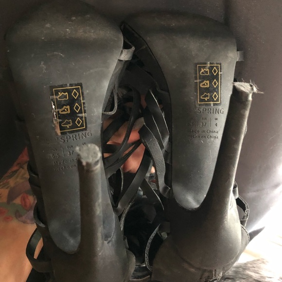 Sexy caged knee high heels - Picture 6 of 7